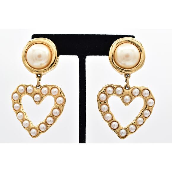Givenchy Vintage Heart Clip On Earrings Pearl Gold Chunky Signed 1980s BinAI - Picture 1 of 12